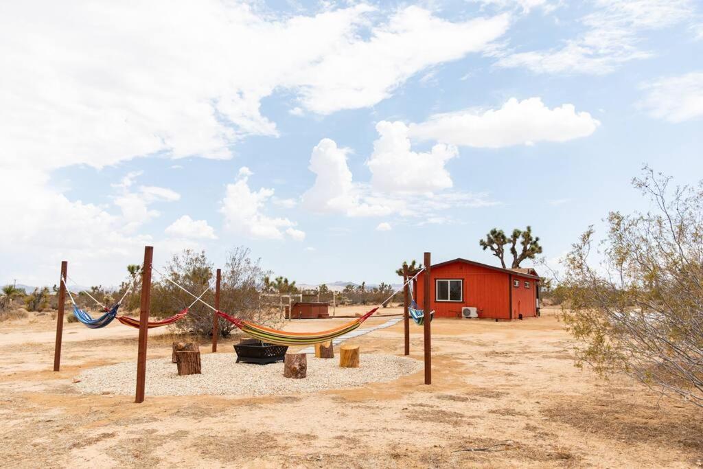 Cryptic Cabin-Tranquil Bohemian Getaway W/Hot Tub Yucca Valley Ngoại thất bức ảnh