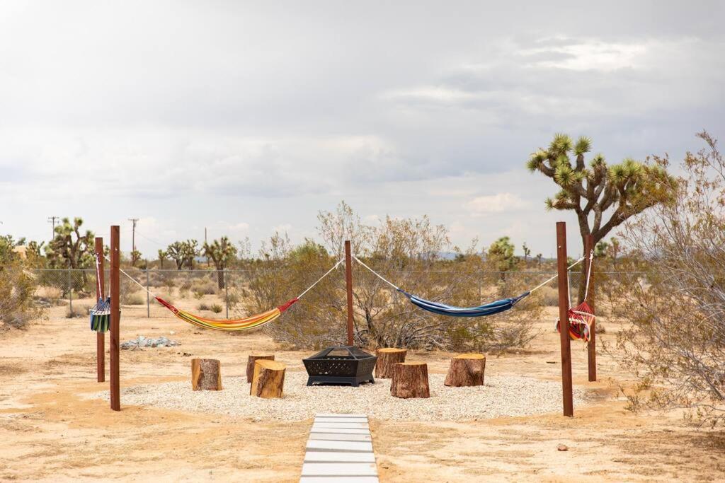 Cryptic Cabin-Tranquil Bohemian Getaway W/Hot Tub Yucca Valley Ngoại thất bức ảnh