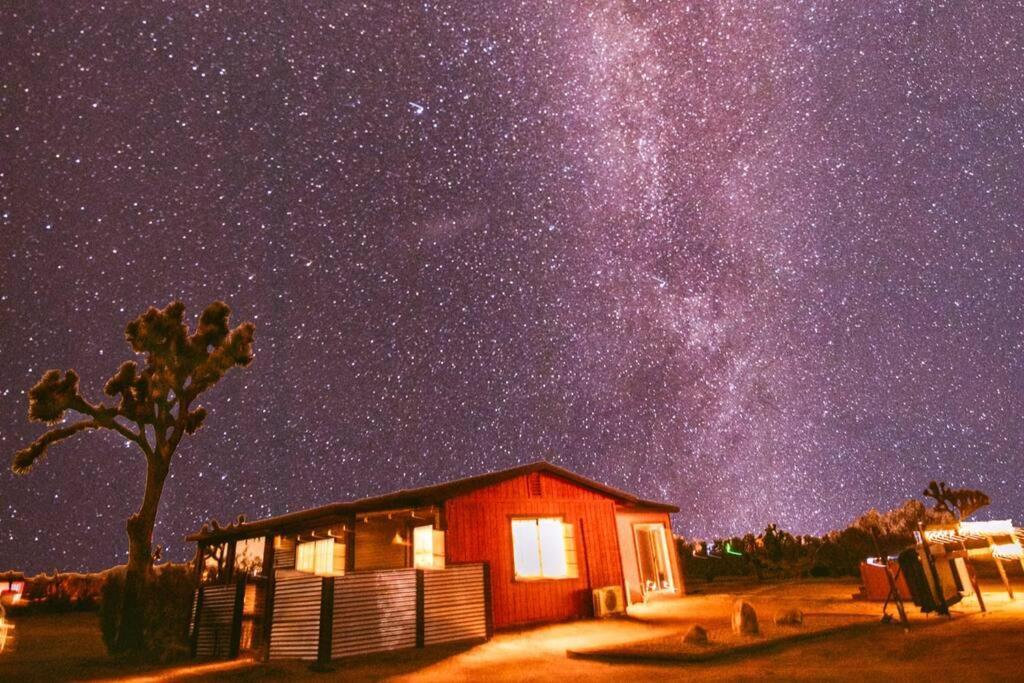 Cryptic Cabin-Tranquil Bohemian Getaway W/Hot Tub Yucca Valley Ngoại thất bức ảnh